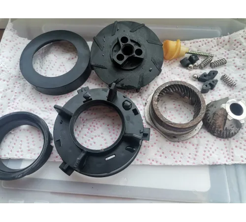 Чистка и обслуживание кофемашин Saeco в Одессе 093 636-53-53 